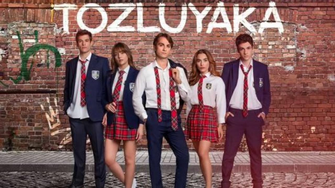 مسلسل الياقة المغبرة مترجم HD